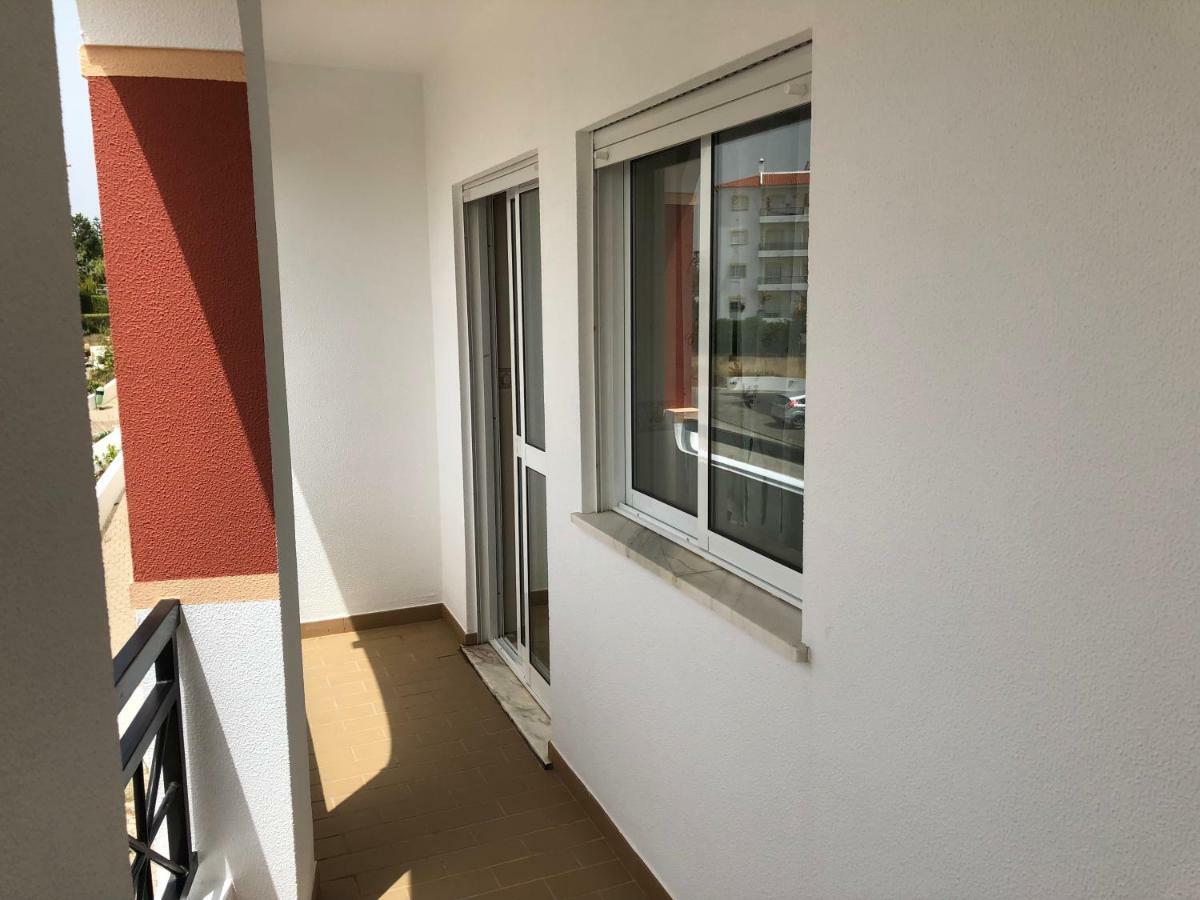 Olinda'S 2 Bedroom Apartment Lagos Dış mekan fotoğraf