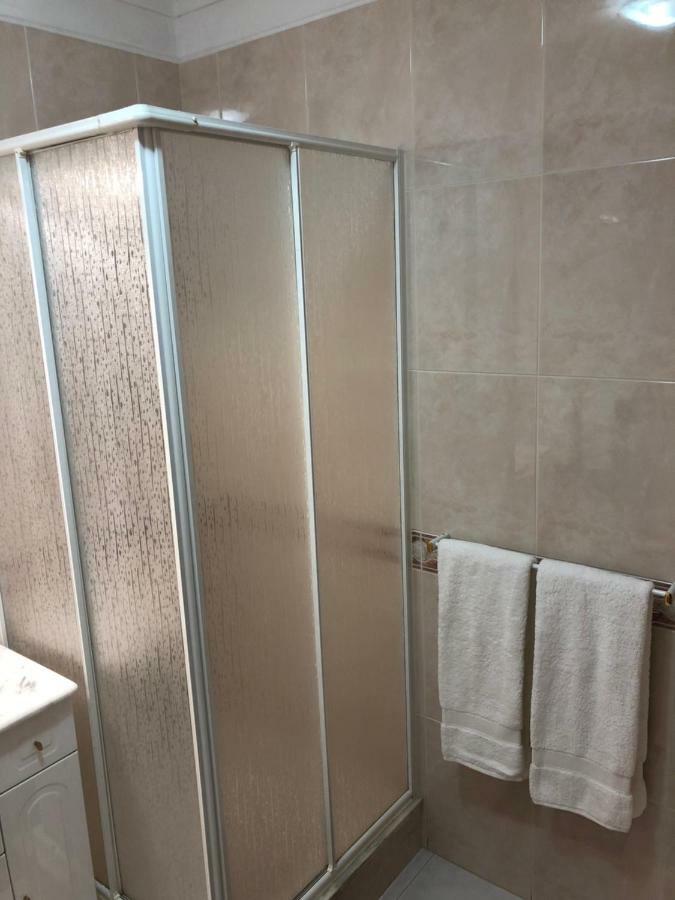 Olinda'S 2 Bedroom Apartment Lagos Dış mekan fotoğraf